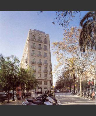 París (Esq. Avda. Diagonal), Barcelona.